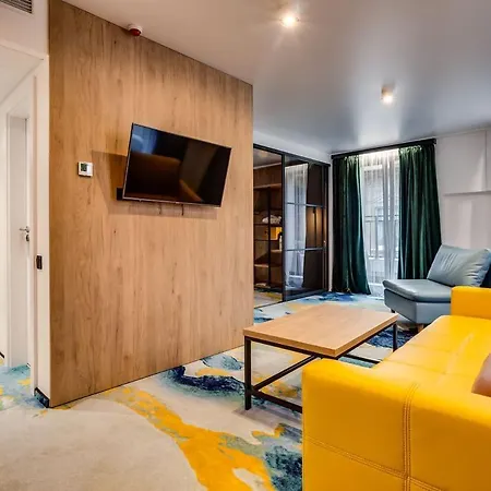 Optima Collection Mural 3*