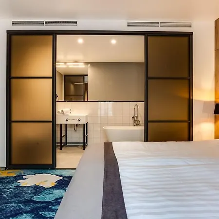 Optima Collection Mural 3* Lviv