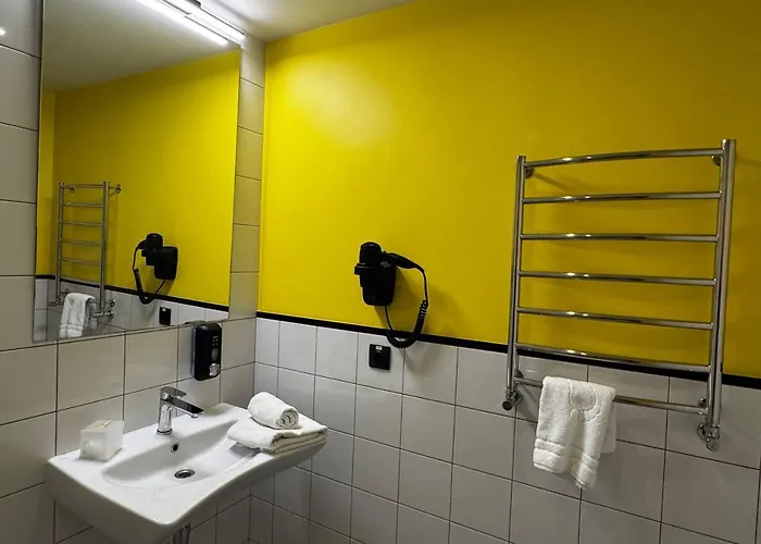 Optima Collection Mural מלון 3*