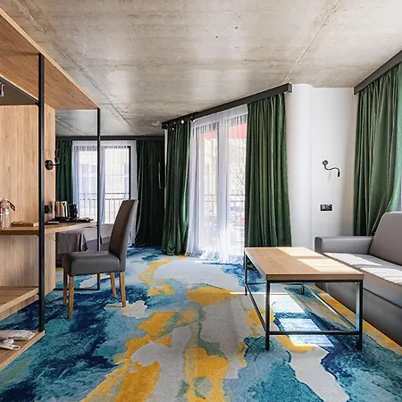 Hotel Optima Collection Mural 3*