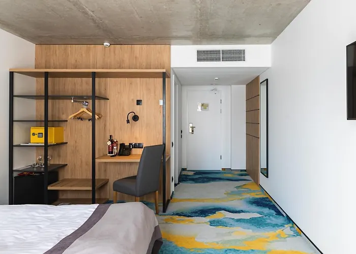 Hotel Optima Collection Mural